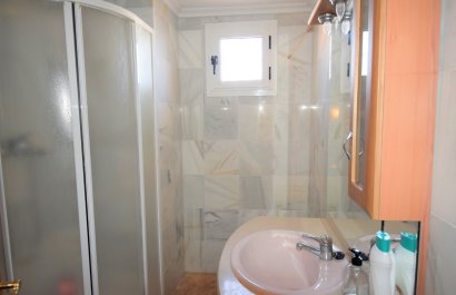 Resale - Apartment / flat - Guardamar del Segura