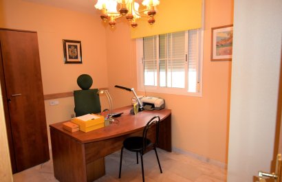 Resale - Apartment / flat - Guardamar del Segura