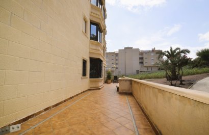 Resale - Apartment / flat - Guardamar del Segura - Campomar