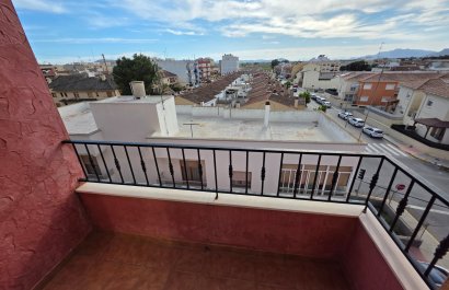 Resale - Apartment / flat - Almoradí - Center