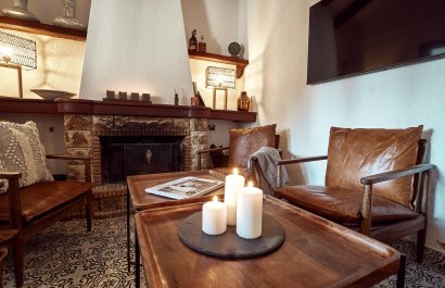 Resale - Villa - Orihuela Costa - Punta Prima