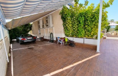 Resale - Villa - Torrevieia - La Mata