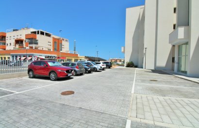 Resale - Apartment / flat - Villamartín - Los Dolses