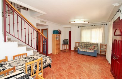 Herverkoop - Townhouse / Duplex / Corner - Los Desamparados