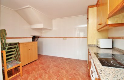 Herverkoop - Townhouse / Duplex / Corner - Los Desamparados