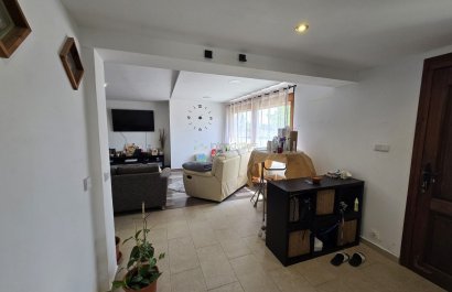 Reventa - Country House - Sax