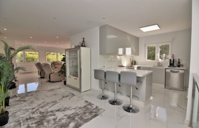 Resale - Villa - Villamartín