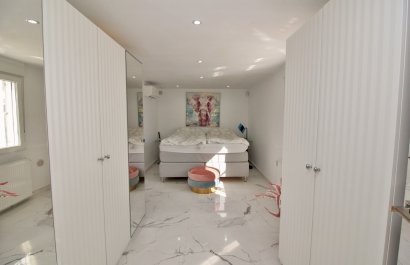 Resale - Villa - Villamartín