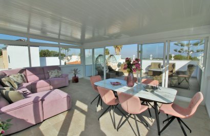 Resale - Villa - Villamartín