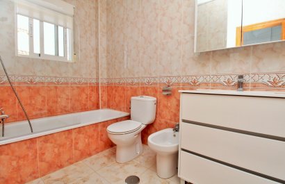 Reventa - Townhouse / Duplex - La Zenia