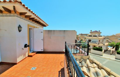 Reventa - Townhouse / Duplex - La Zenia