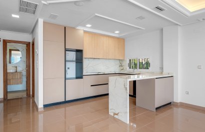 Resale - Villa - Torrevieia - Torrevieja