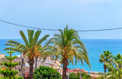 Resale - Villa - Torrevieia - Torrevieja