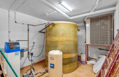 Resale - Villa - Torrevieia - Torrevieja