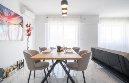 Resale - Apartment / flat - Orihuela Costa - Punta Prima