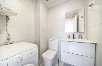 Resale - Apartment / flat - Orihuela Costa - Punta Prima