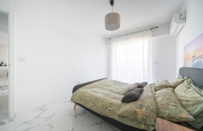 Resale - Apartment / flat - Orihuela Costa - Punta Prima