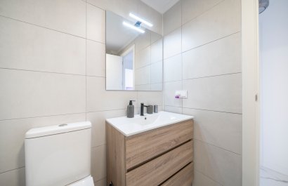 Resale - Apartment / flat - Orihuela Costa - Punta Prima