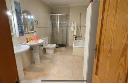 Resale - Villa - Daya Nueva