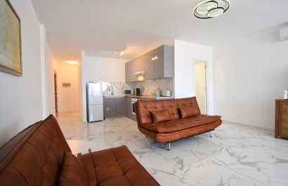 Resale - Apartment / flat - Orihuela Costa - Villamartín