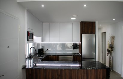 Reventa - Villa - Vistabella