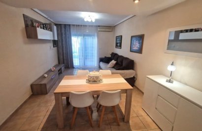 Resale - Townhouse / Duplex / Corner - Torrevieia - Aguas Nuevas