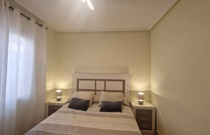 Resale - Townhouse / Duplex / Corner - Torrevieia - Aguas Nuevas