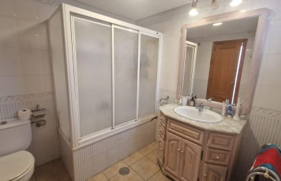 Resale - Townhouse / Duplex / Corner - Torrevieia - Aguas Nuevas