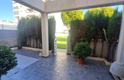 Resale - Townhouse / Duplex / Corner - Torrevieia - Aguas Nuevas