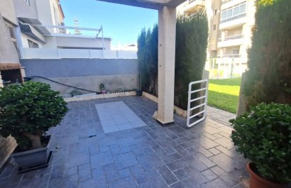 Resale - Townhouse / Duplex / Corner - Torrevieia - Aguas Nuevas
