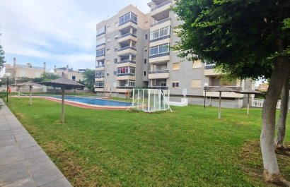 Resale - Townhouse / Duplex / Corner - Torrevieia - Aguas Nuevas