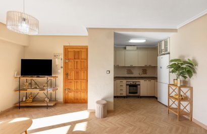 Resale - Apartment / flat - La Mata - Playa