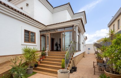 Resale - Villa - Los Montesinos - La Herrada
