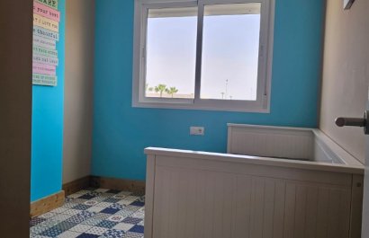 Resale - Apartment / flat - Orihuela Costa - Punta Prima