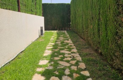 Resale - Apartment / flat - Orihuela Costa - Punta Prima