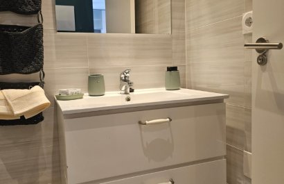 Resale - Apartment / flat - Orihuela Costa - Punta Prima