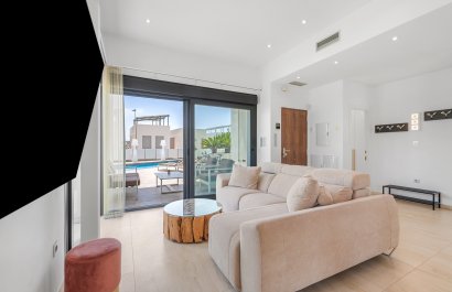 Resale - Villa - Orihuela Costa - Villamartín