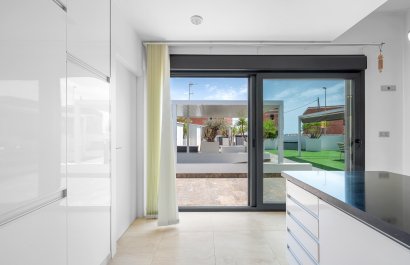 Resale - Villa - Orihuela Costa - Villamartín