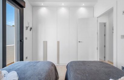 Resale - Villa - Orihuela Costa - Villamartín