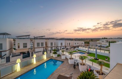 Resale - Villa - Orihuela Costa - Villamartín