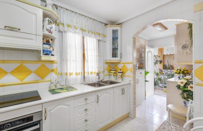 Resale - Villa - Torrevieia - Zona los Frutales