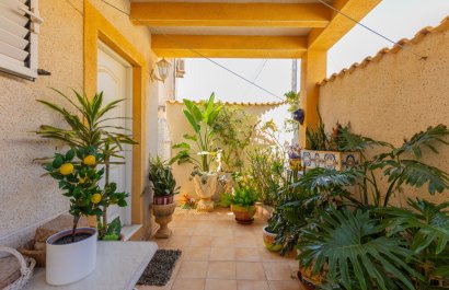 Resale - Villa - Torrevieia - Zona los Frutales