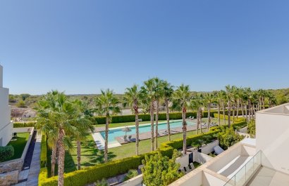 Resale - Apartment / flat - Orihuela - Las Colinas golf