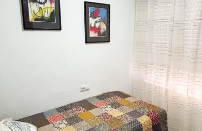 Resale - Apartment / flat - Torrevieia - Center