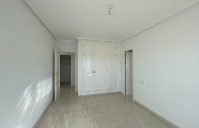 Resale - Apartment / flat - Orihuela Costa