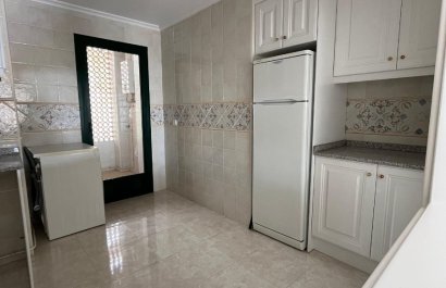 Resale - Apartment / flat - Orihuela Costa