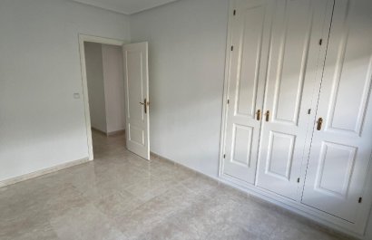 Herverkoop - Appartement / flat - Orihuela Costa