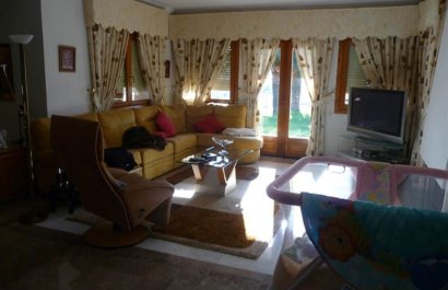 Resale - Villa - Calpe - Gargasindi