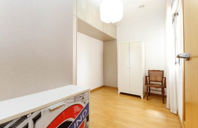 Resale - Apartment / flat - Torrevieia - Center