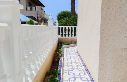 Resale - Townhouse / Duplex / Corner - Torrevieia - La Siesta